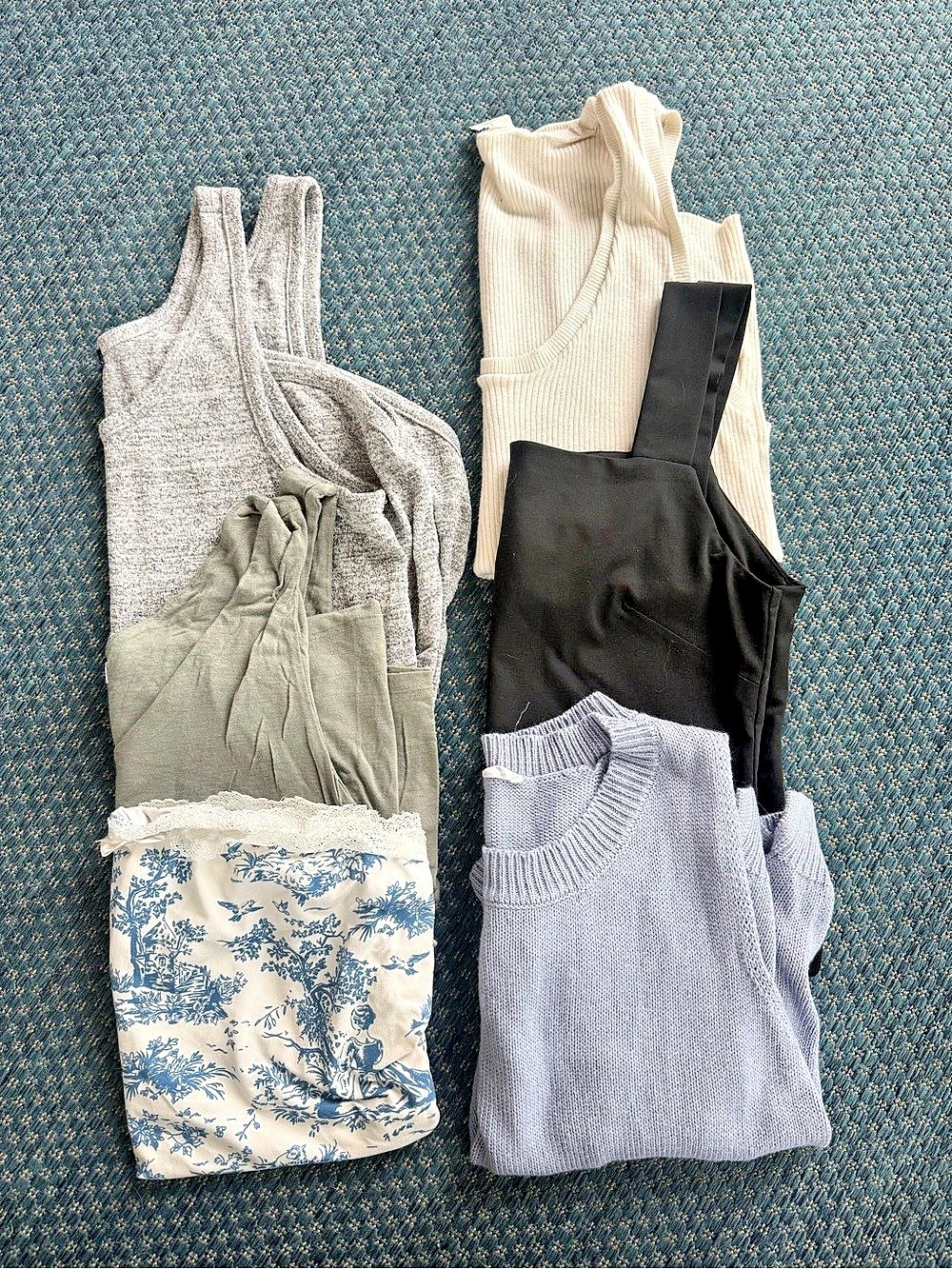 Basic Tanks - Set of 7 Shirts